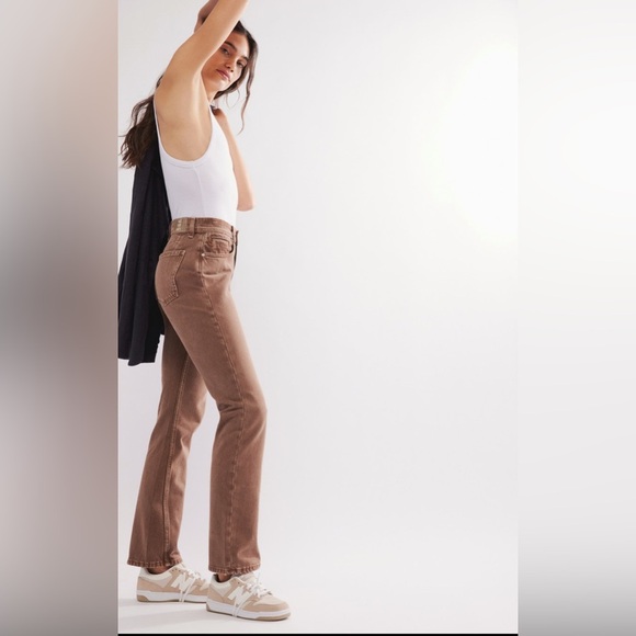 Free People We The Free Brown Xena High-Rise Slim Straight Leg Jeans Size 25 - Picture 3 of 15